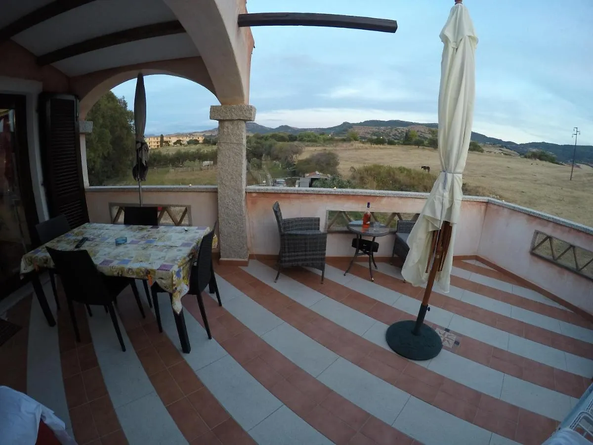 Apartman Casa Vacanze Residence Cavour Attico Valledoria